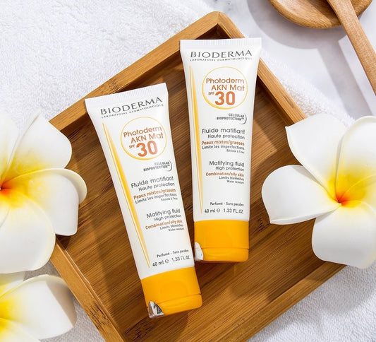 Combination Skin's Best Friend: A Review of Bioderma Photoderm AKN Mat Fluid Sunscreen Cream SPF 30