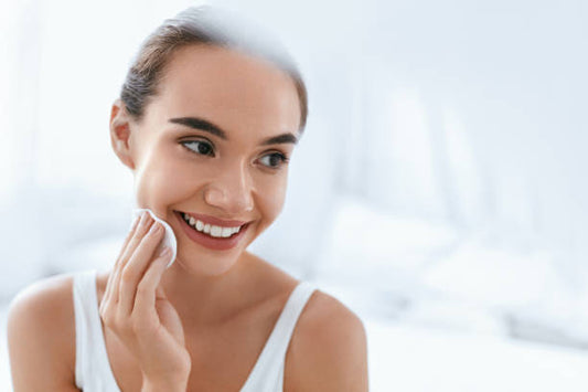 Minimalist PHA 3% Alcohol-Free Face Toner: Your Path to Glowing, Healthy Skin