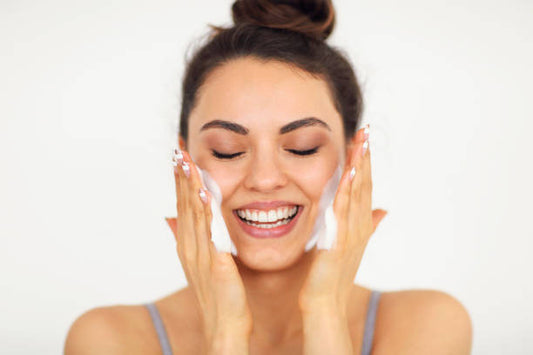 Dr. Rashel De-Tan Foaming Face Wash Review