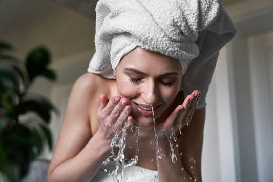 Revitalize Your Mornings with Clean & Clear Morning Energy Face Wash: A Detailed Review