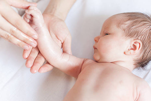 The Benefits of Johnson's Non-Sticky Baby Oil